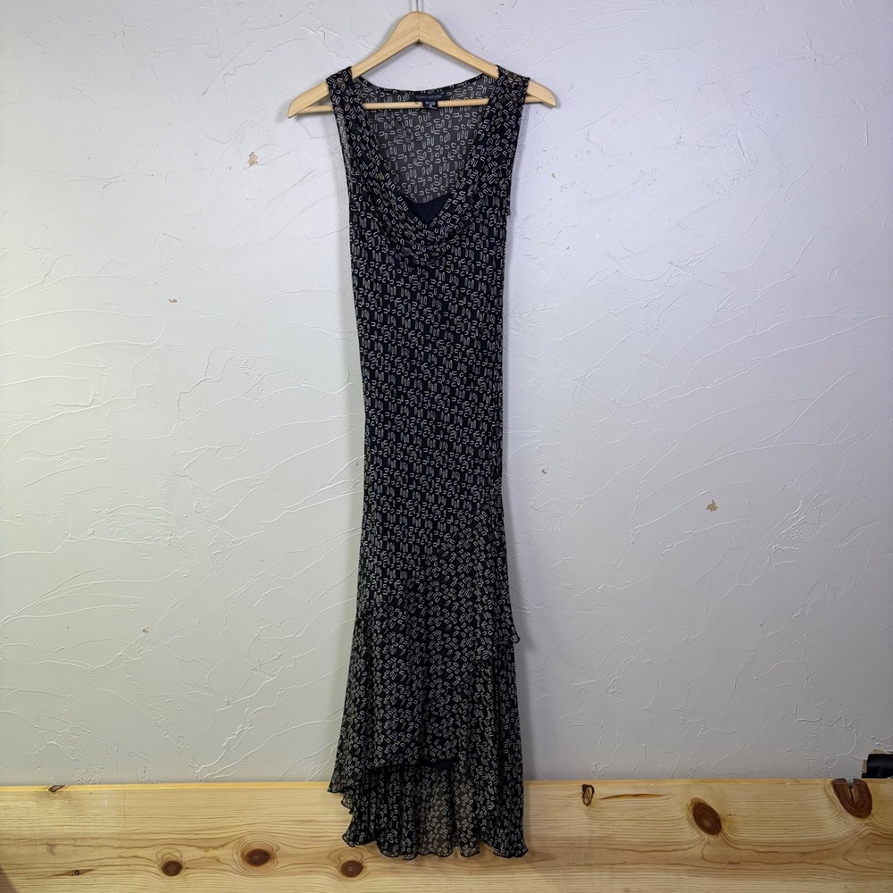 Vintage Temptation Maxi Dress
Medium Black Layered Dark Fairy Whimsigoth